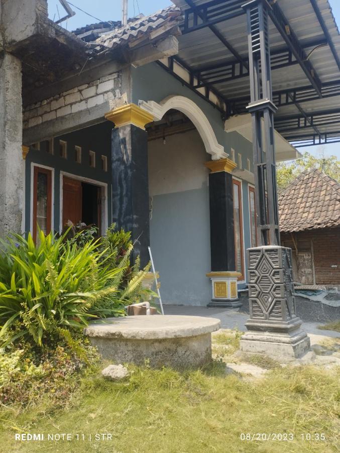 Hellsel Homestay Lamongan Exteriér fotografie